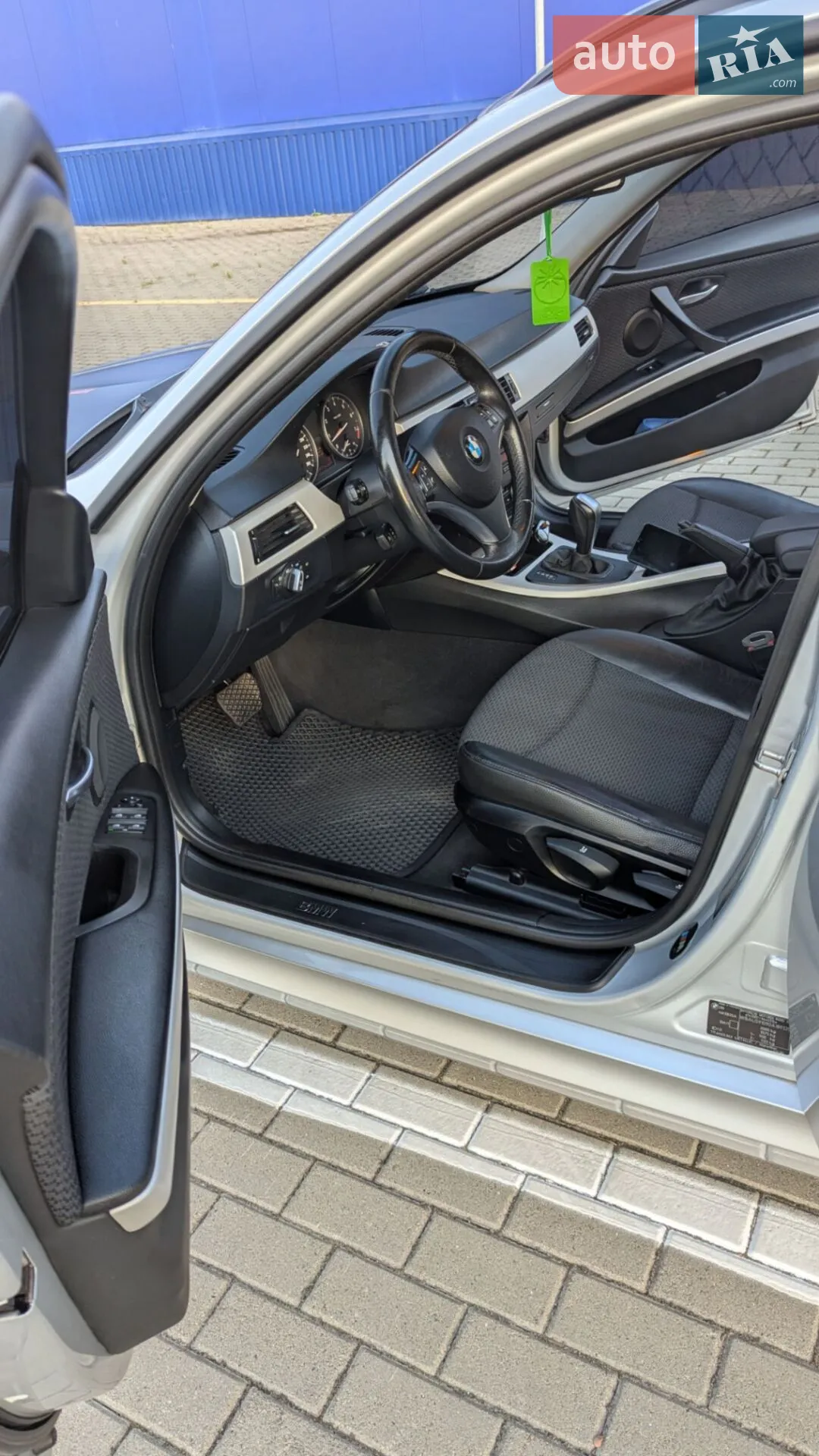 2010 BMW 3er - мініатюра 12
