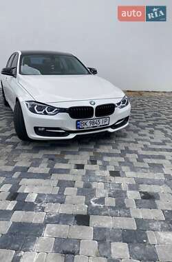 Седан BMW 3 Series 2013 в Рівному