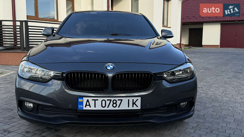 Седан BMW 3 Series 2016 в Коломые