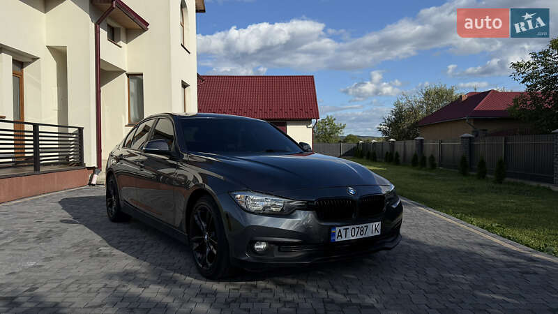 Седан BMW 3 Series 2016 в Коломые