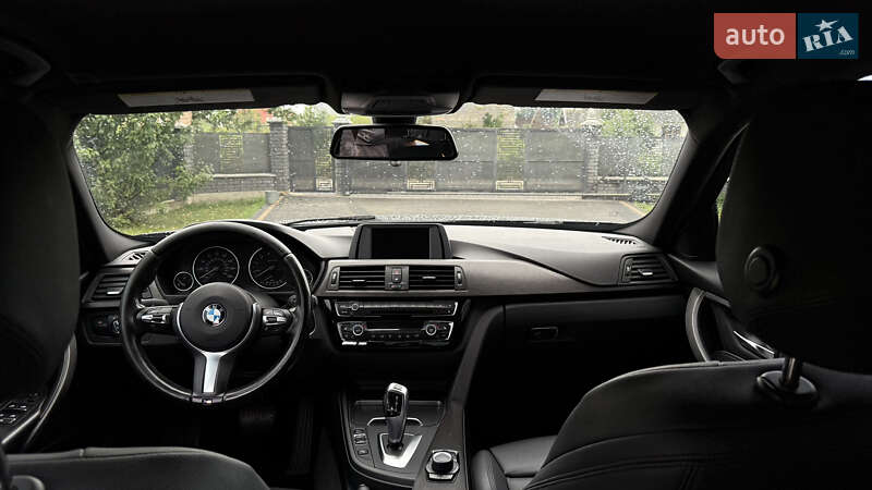 Седан BMW 3 Series 2016 в Коломые