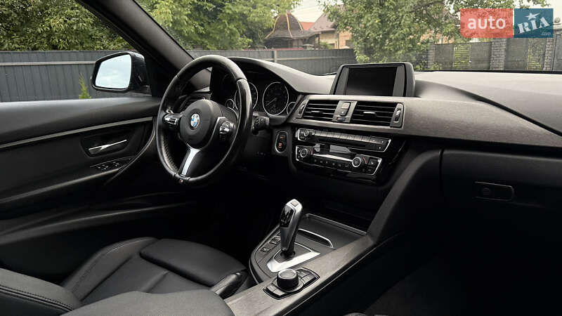 Седан BMW 3 Series 2016 в Коломые