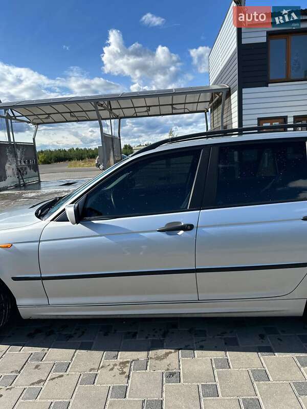 Универсал BMW 3 Series 2004 в Дубровице