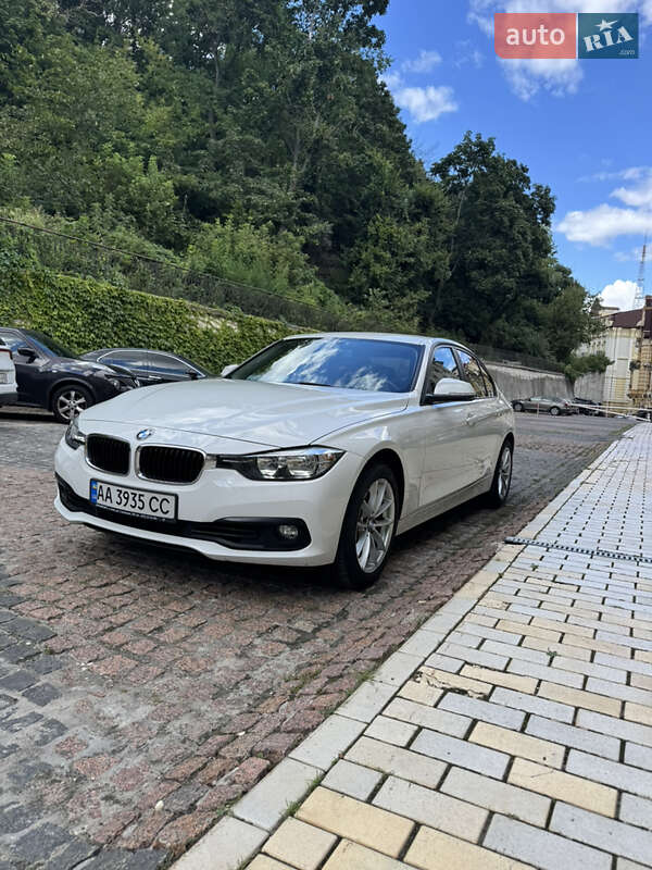BMW 3 Series 2017