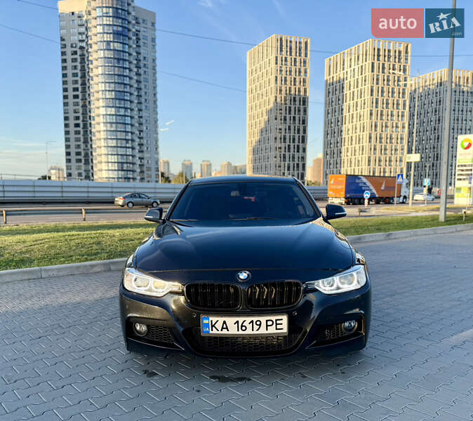 Седан BMW 3 Series 2013 в Киеве