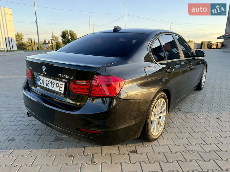 Седан BMW 3 Series 2013 в Киеве