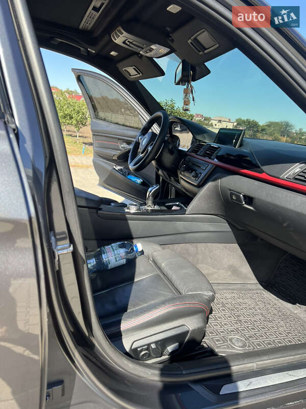 Седан BMW 3 Series 2013 в Одессе