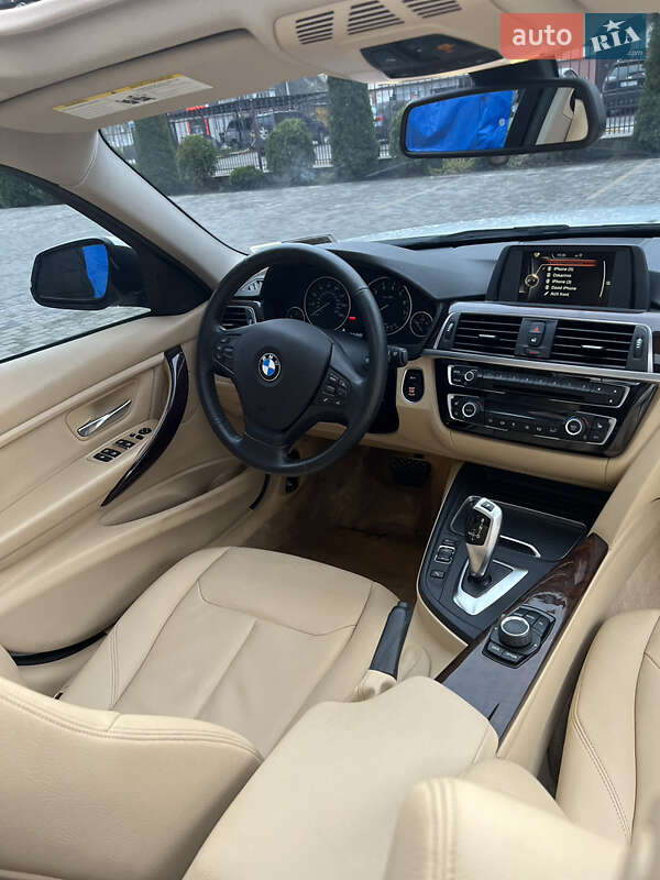 Седан BMW 3 Series 2016 в Ірпені