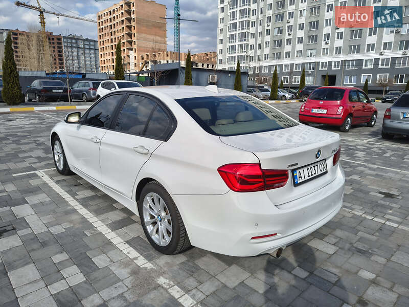 Седан BMW 3 Series 2016 в Ірпені
