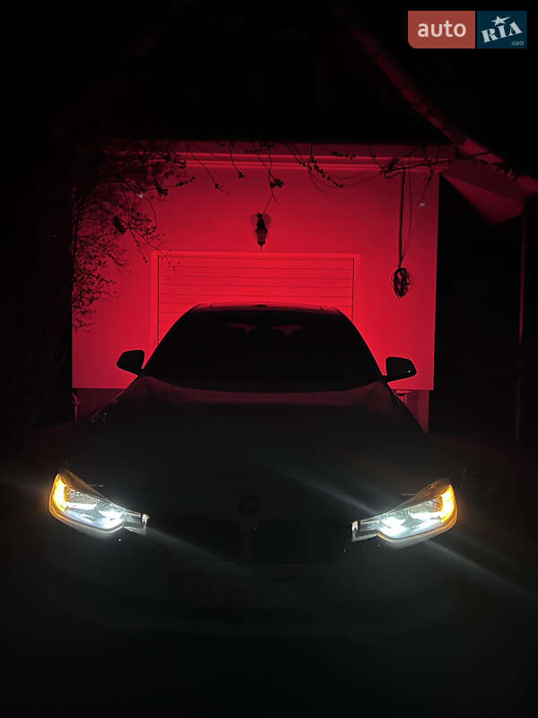 Седан BMW 3 Series 2016 в Ірпені