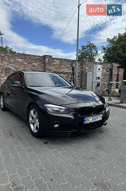 Седан BMW 3 Series 2014 в Львові