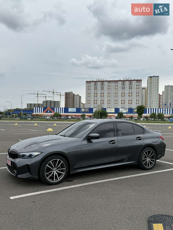 Седан BMW 3 Series 2019 в Києві