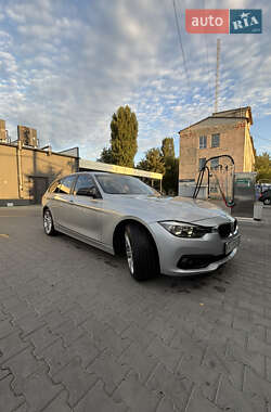 Универсал BMW 3 Series 2017 в 