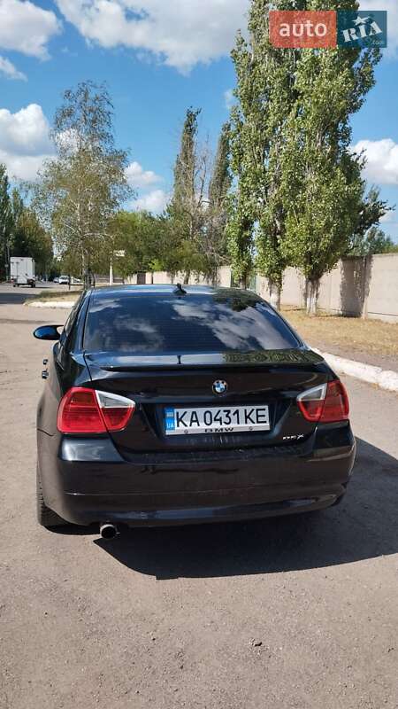 Седан BMW 3 Series 2007 в Первомайске