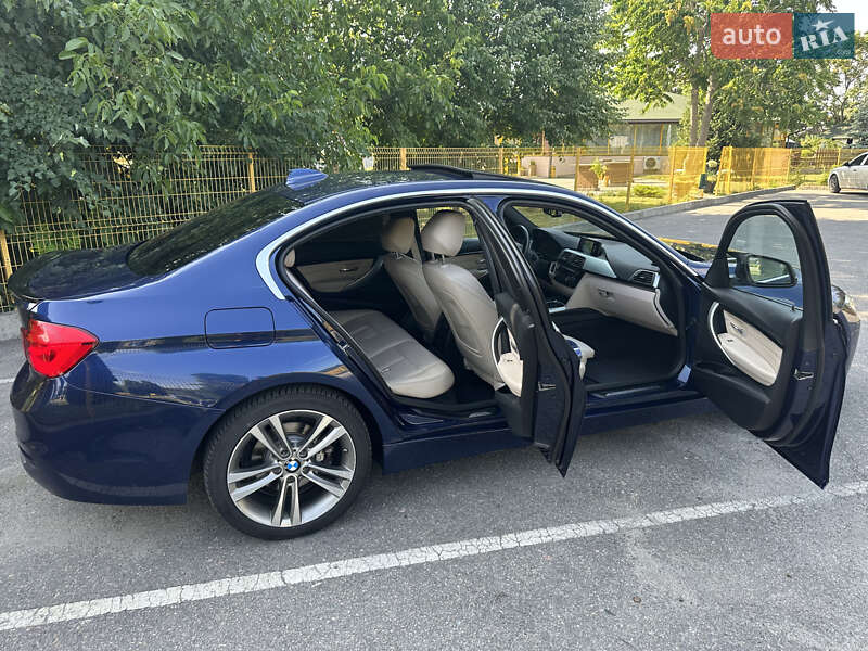 Седан BMW 3 Series 2016 в Александрие фото 30 Седан BMW 3 Series 2016 в Александрие