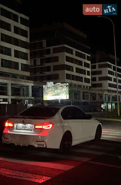 Седан BMW 3 Series 2017 в 