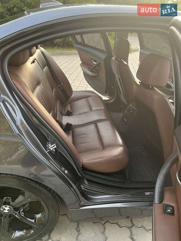 Седан BMW 3 Series 2007 в Павлограде