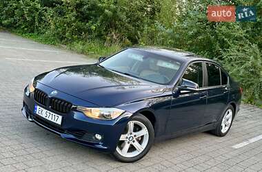 Седан BMW 3 Series 2014 в Львове