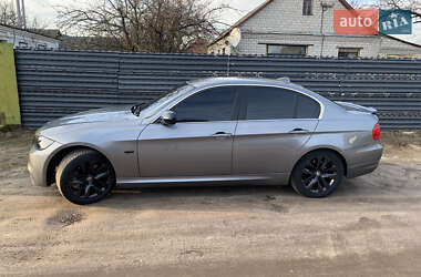 Седан BMW 3 Series 2012 в Коростені