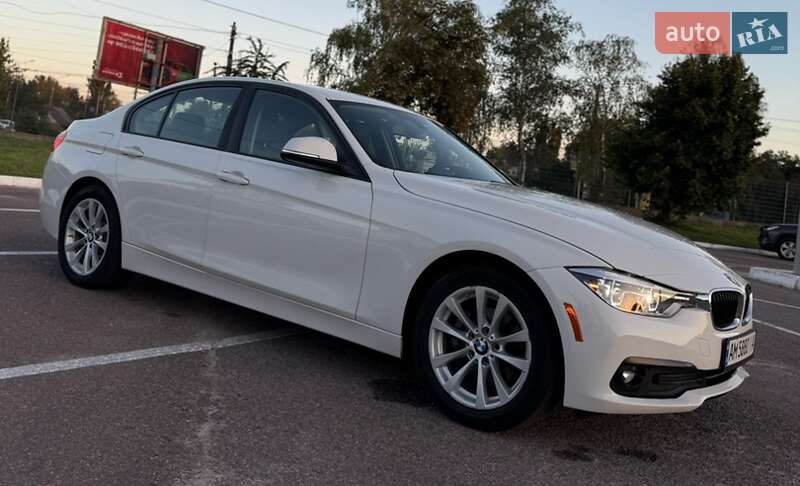 Седан BMW 3 Series 2018 в Житомире
