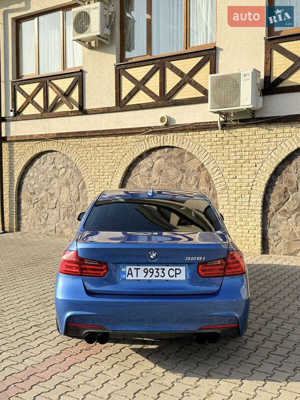 Седан BMW 3 Series 2012 в Ивано-Франковске