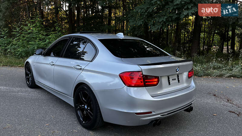Седан BMW 3 Series 2013 в Гостомеле