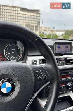 Универсал BMW 3 Series 2009 в Львове