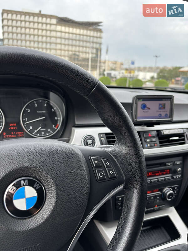 Універсал BMW 3 Series 2009 в Львові