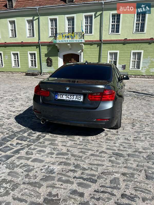 Седан BMW 3 Series 2015 в Каменец-Подольском фото 12 Седан BMW 3 Series 2015 в Каменец-Подольском