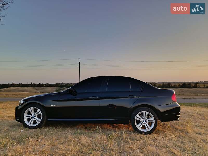 Седан BMW 3 Series 2009 в Днепре фото 5 Седан BMW 3 Series 2009 в Днепре