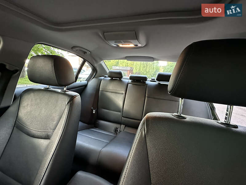 Седан BMW 3 Series 2011 в Нежине фото 5 Седан BMW 3 Series 2011 в Нежине