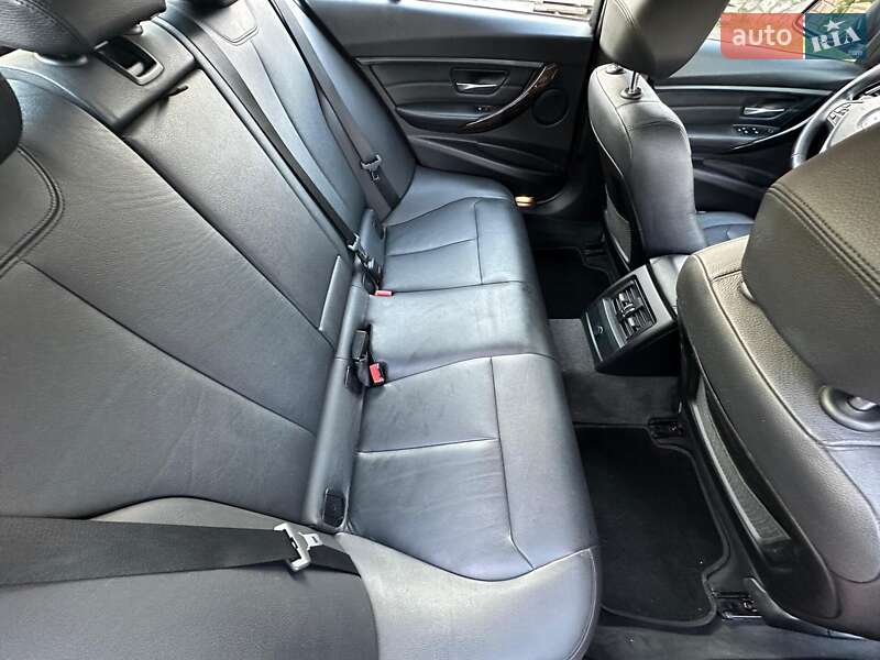 Седан BMW 3 Series 2014 в Тернополе фото 21 Седан BMW 3 Series 2014 в Тернополе