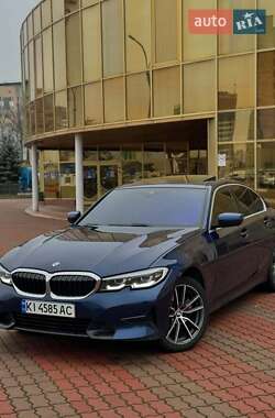 Седан BMW 3 Series 2020 в Львове
