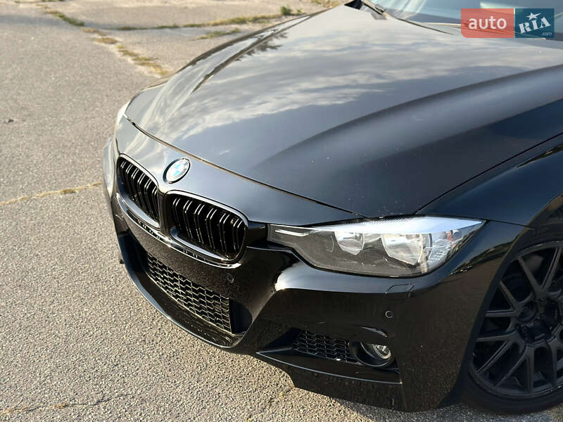 Седан BMW 3 Series 2015 в Харькове