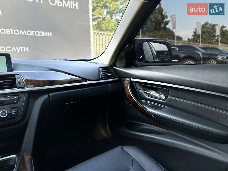 Седан BMW 3 Series 2015 в Харькове