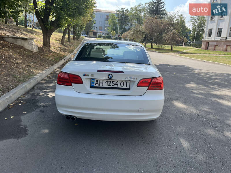 Кабриолет BMW 3 Series 2010 в Одессе фото 8 Кабриолет BMW 3 Series 2010 в Одессе