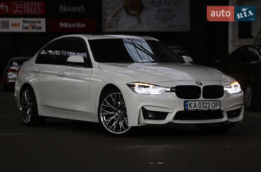 Седан BMW 3 Series 2015 в Обухові