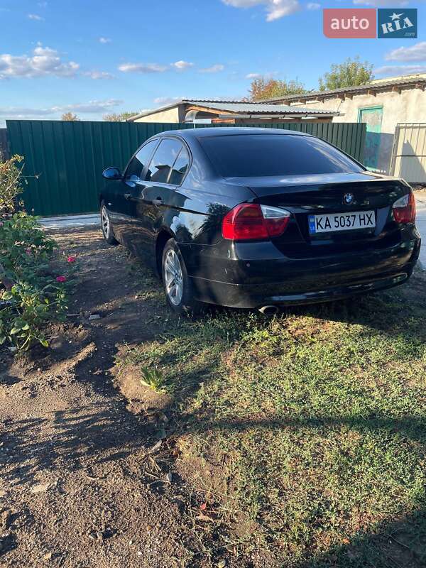 Седан BMW 3 Series 2006 в Миколаєві