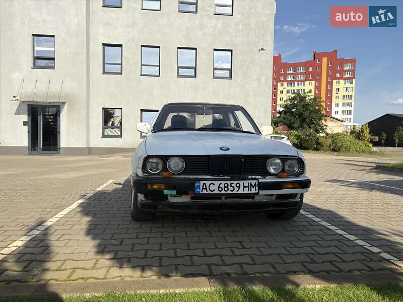 Купе BMW 3 Series 1985 в Луцьку