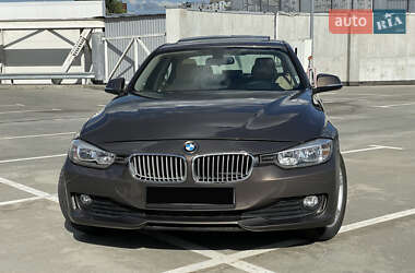 Седан BMW 3 Series 2014 в Києві
