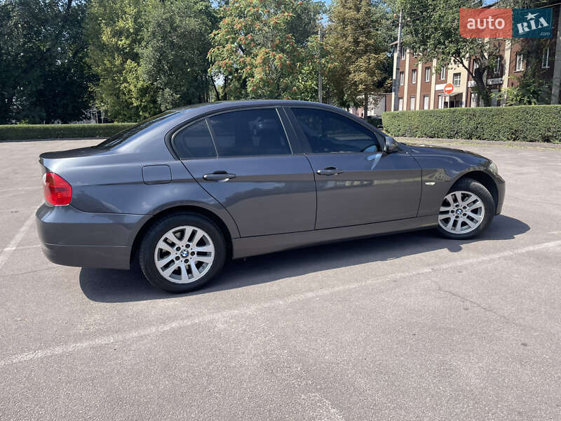 Седан BMW 3 Series 2007 в Кам'янському фото 3 Седан BMW 3 Series 2007 в Кам'янському