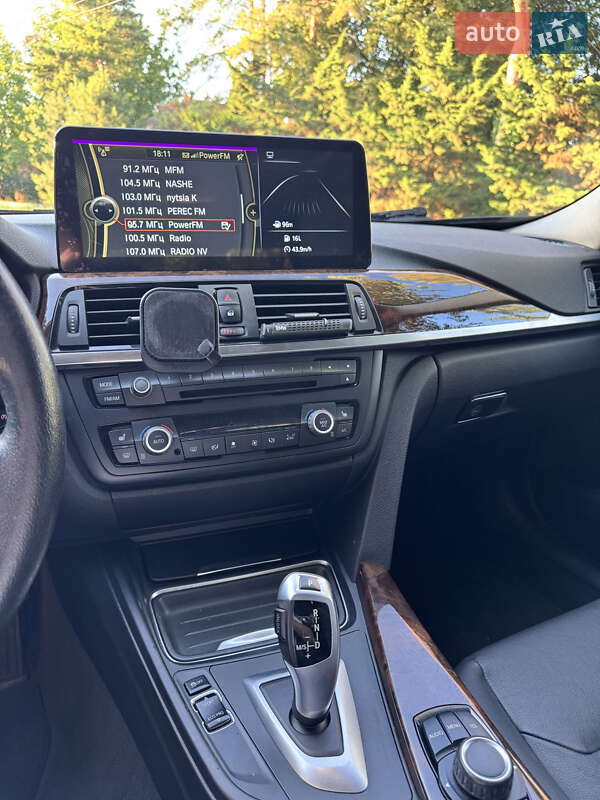 Седан BMW 3 Series 2013 в Харькове