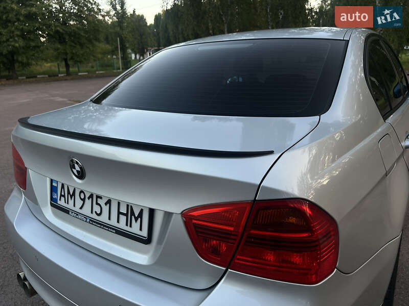 Седан BMW 3 Series 2007 в Житомире