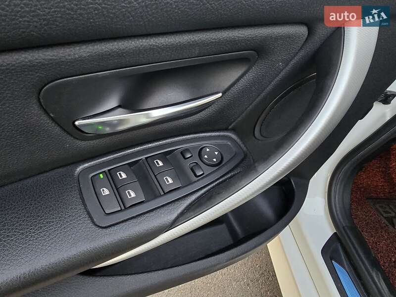 Седан BMW 3 Series 2015 в Одессе фото 20 Седан BMW 3 Series 2015 в Одессе