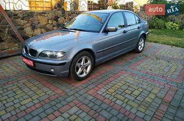 Седан BMW 3 Series 2004 в Киверцах