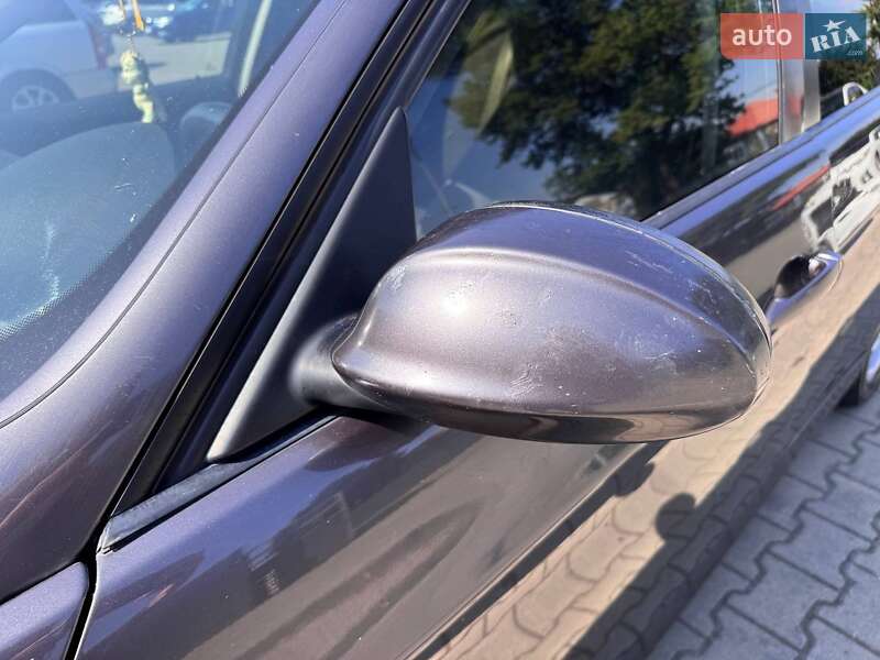 Седан BMW 3 Series 2008 в Ужгороді