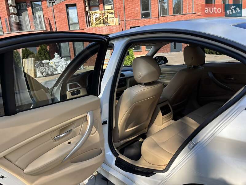 Седан BMW 3 Series 2014 в Киеве