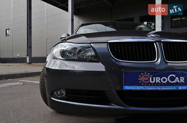 Седан BMW 3 Series 2005 в 