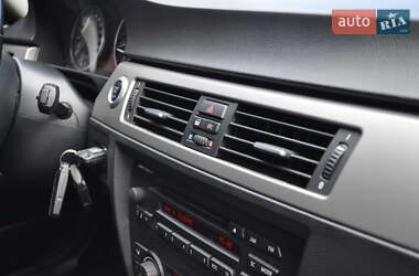 Седан BMW 3 Series 2005 в 