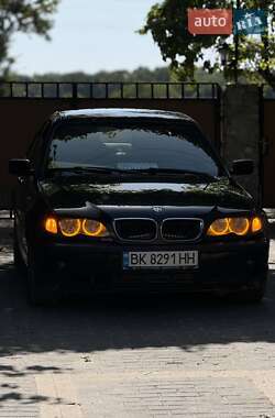 Седан BMW 3 Series 2004 в Кременце